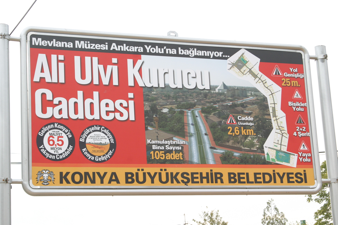 Başkan Akyürek Ali Ulvi Kurucu Caddesi''ni İnceledi