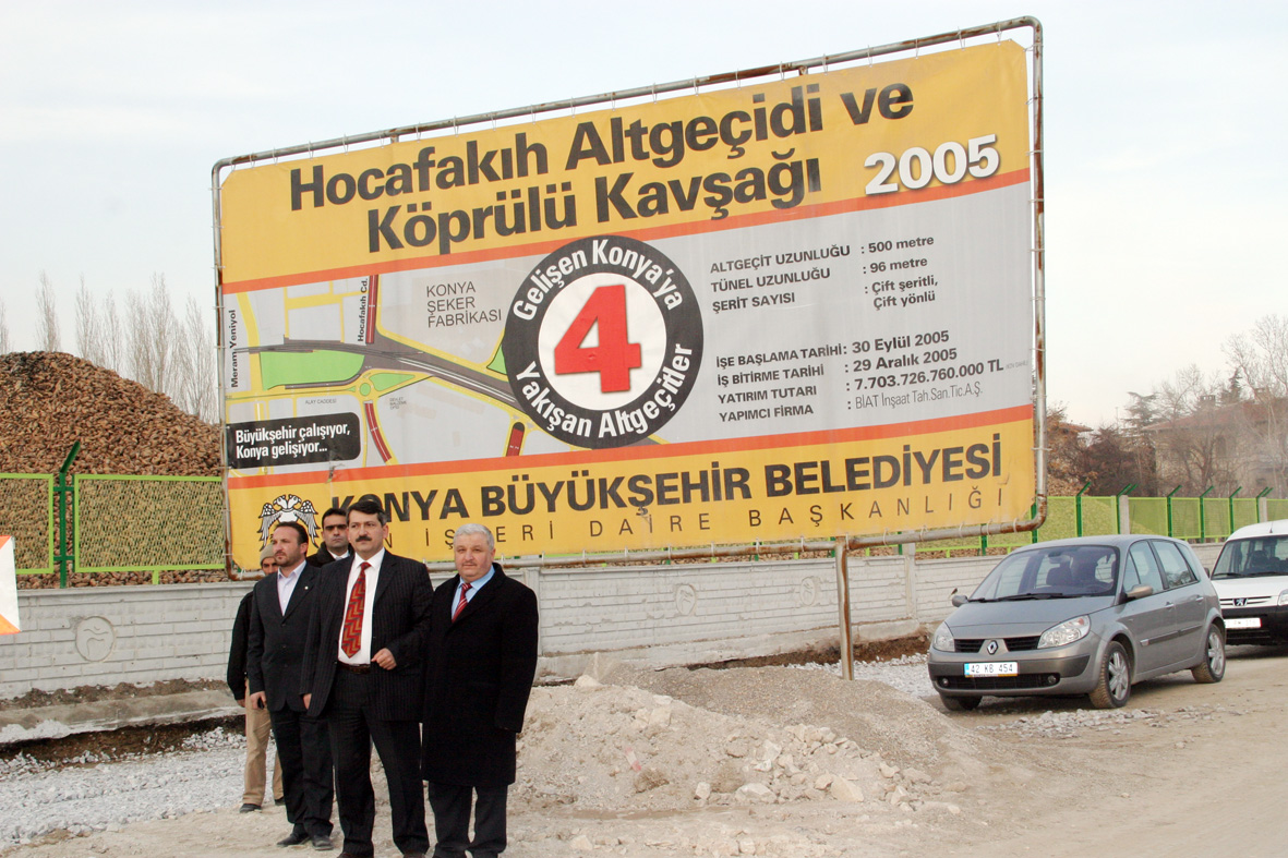 Beyşehir ve Yaka Caddeleri'nde Örnek Köprülü Kavşaklar