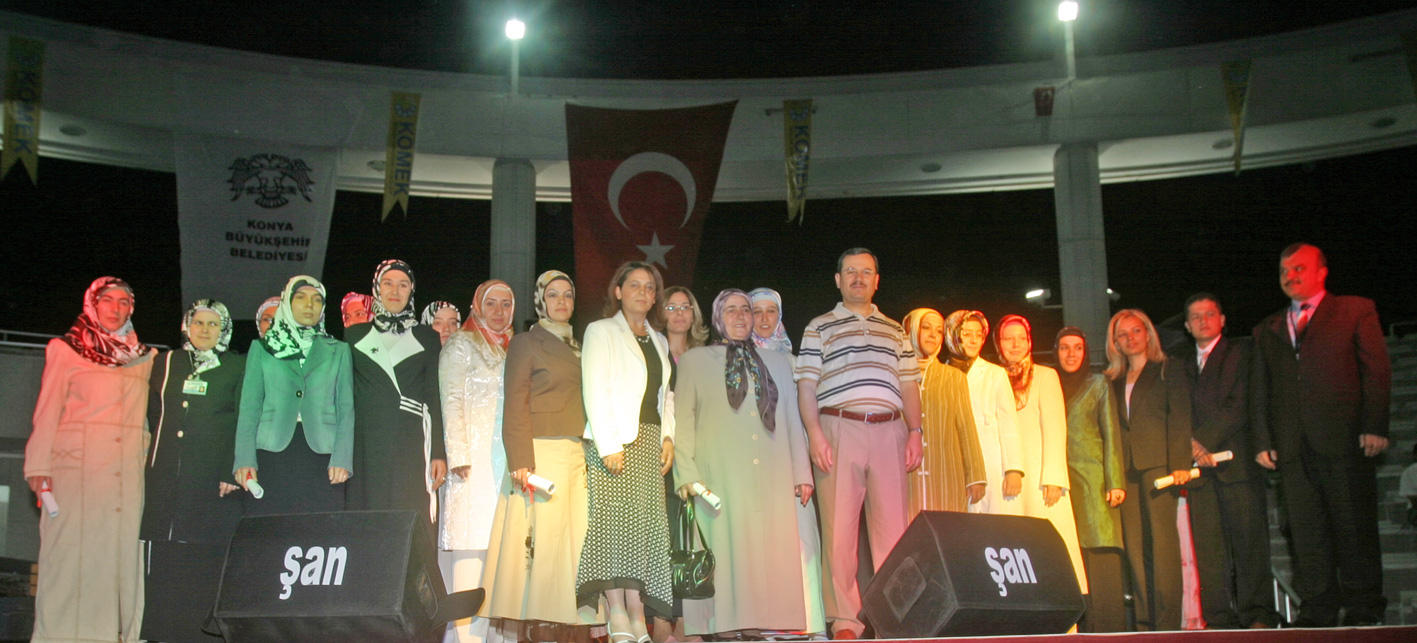 KOMEK Sertifika Töreni ve Şükriye Tutkun Konseri