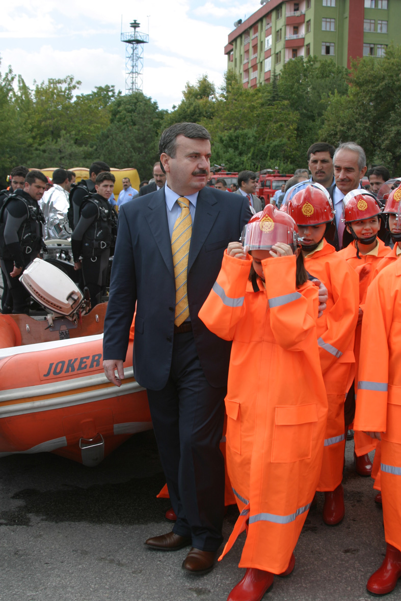 BAŞKAN AKYÜREK : Konya Mobil İtfaiyeye Kavuşacak