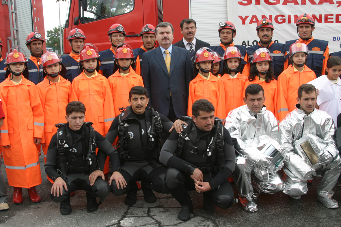 BAŞKAN AKYÜREK : Konya Mobil İtfaiyeye Kavuşacak