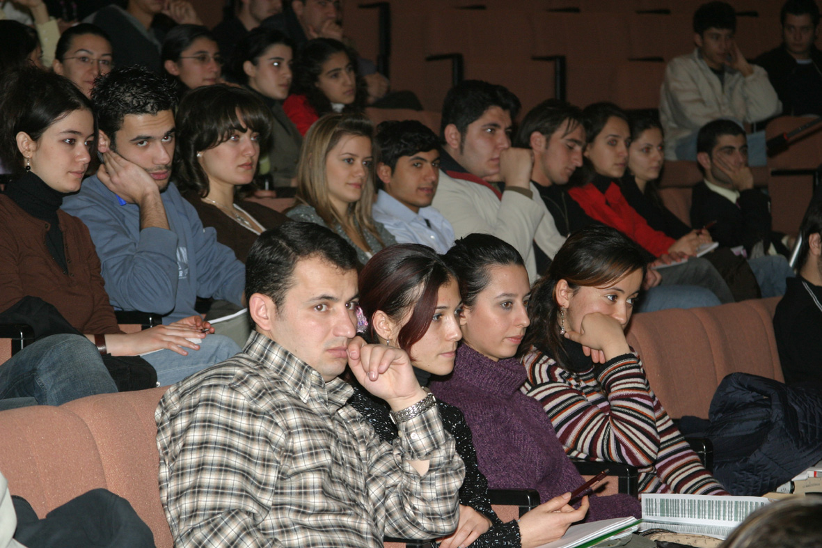 Amerikalı Profesörler Mevlana'yı Anlattı