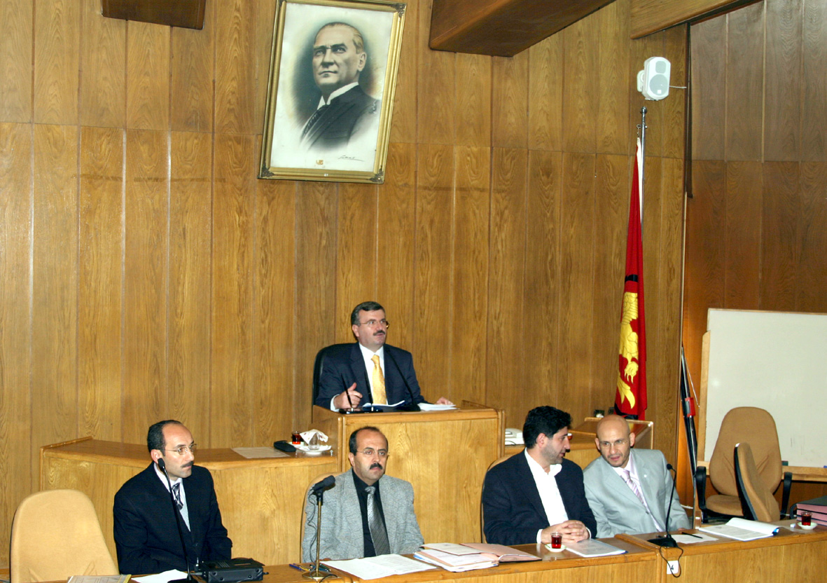 Başkan Akyürek: 'Mega Projelere İmza Atıyoruz.'