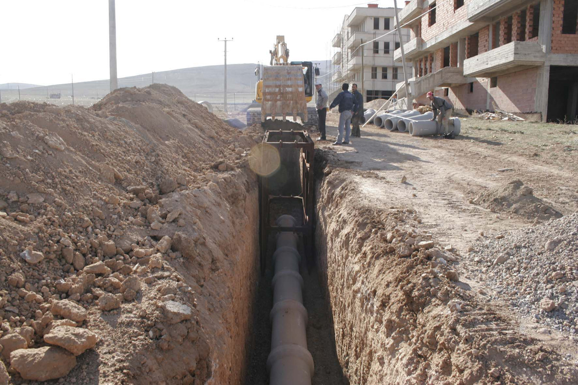 Konya'ya 100 Km Uzunluğunda Yeni Kanalizasyon Şebekesi