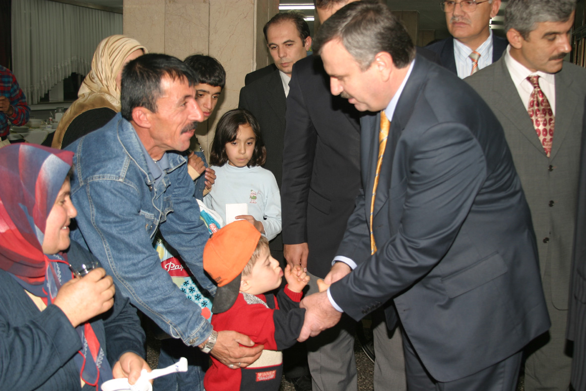 Başkan Akyürek Engelli Vatandaşlarla İftarda Buluştu