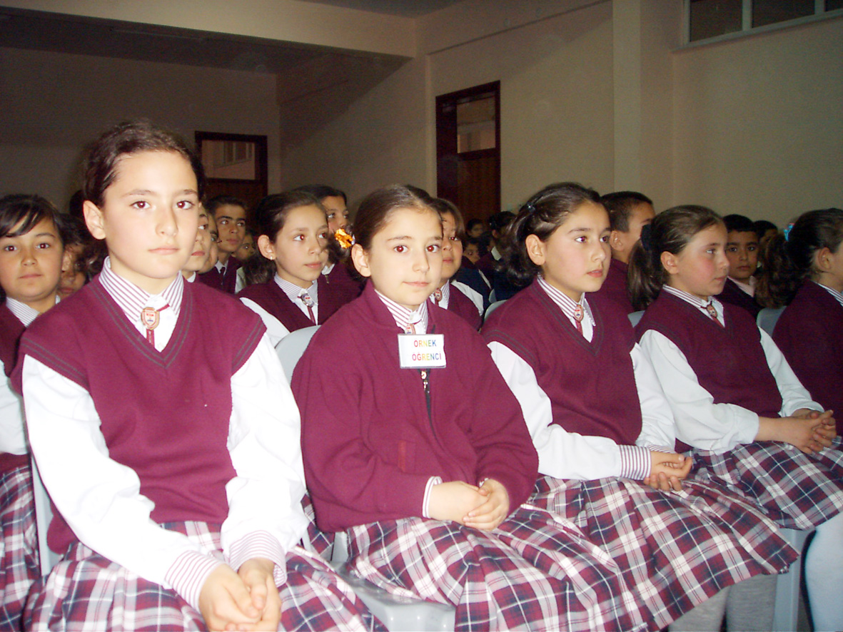 Kütüphane Haftası'nda Öğrencilere Kitap Anlatıldı