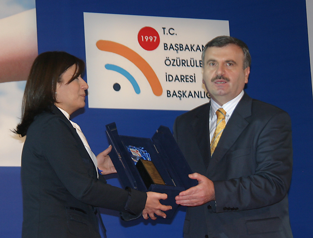 Büyükşehir Belediyesi 3 Dalda Ödül Aldı