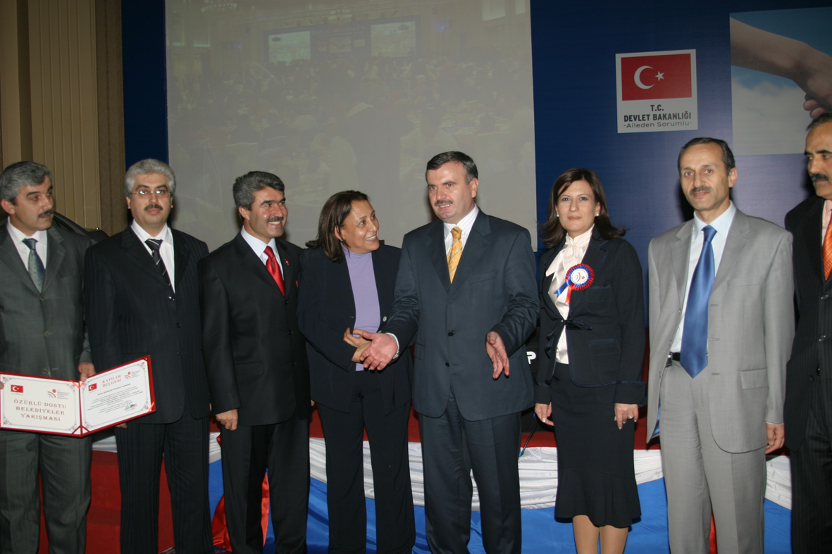Büyükşehir Belediyesi 3 Dalda Ödül Aldı