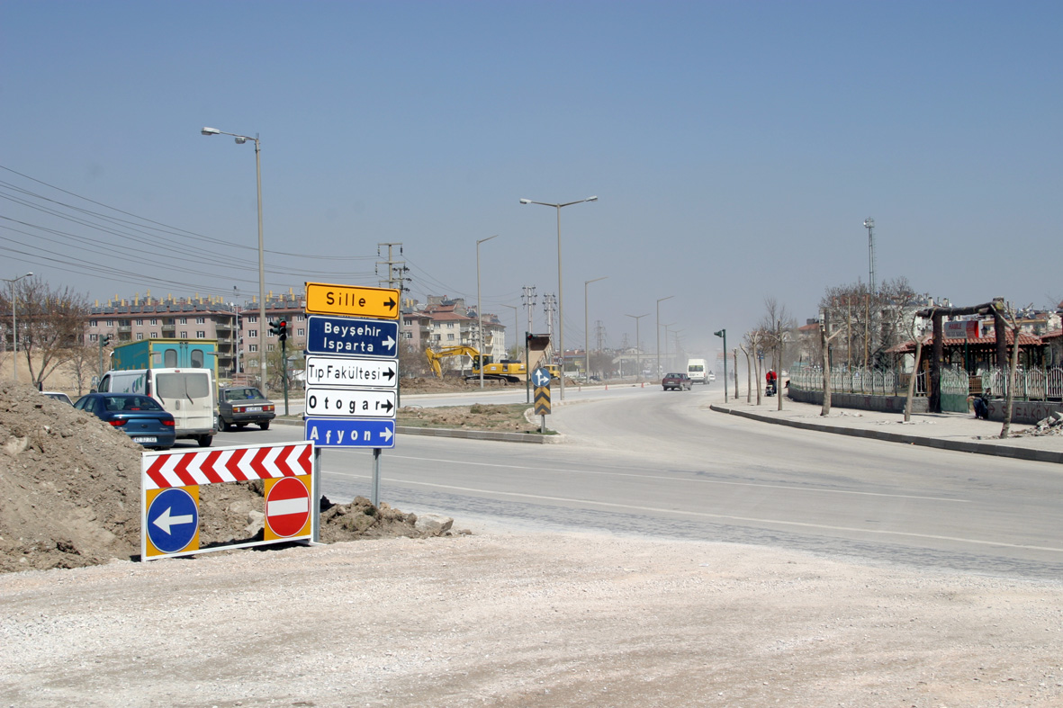 Sille Caddesi Altgeçit İnşaatı Nedeniyle Alternatif Güzergahlar Belirlendi
