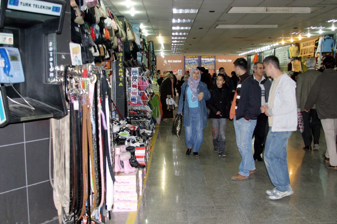 Yeraltı Çarşısı'nda İşgaller Son Buldu