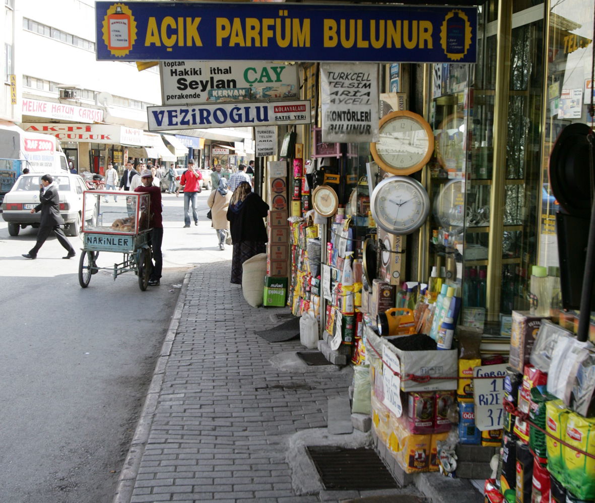 Büyükşehir Zabıta, El Konulan Gıdaları Aşevlerine Veriyor