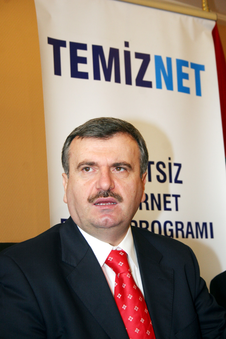 Temiz İnternet Kampanyası Meyvelerini Vermeye Başladı