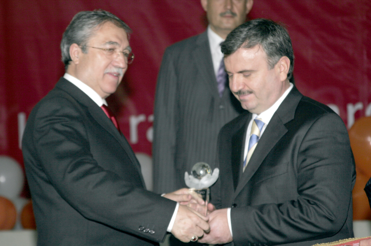 Başkan Akyürek Barışa Hizmet Ödülü Aldı