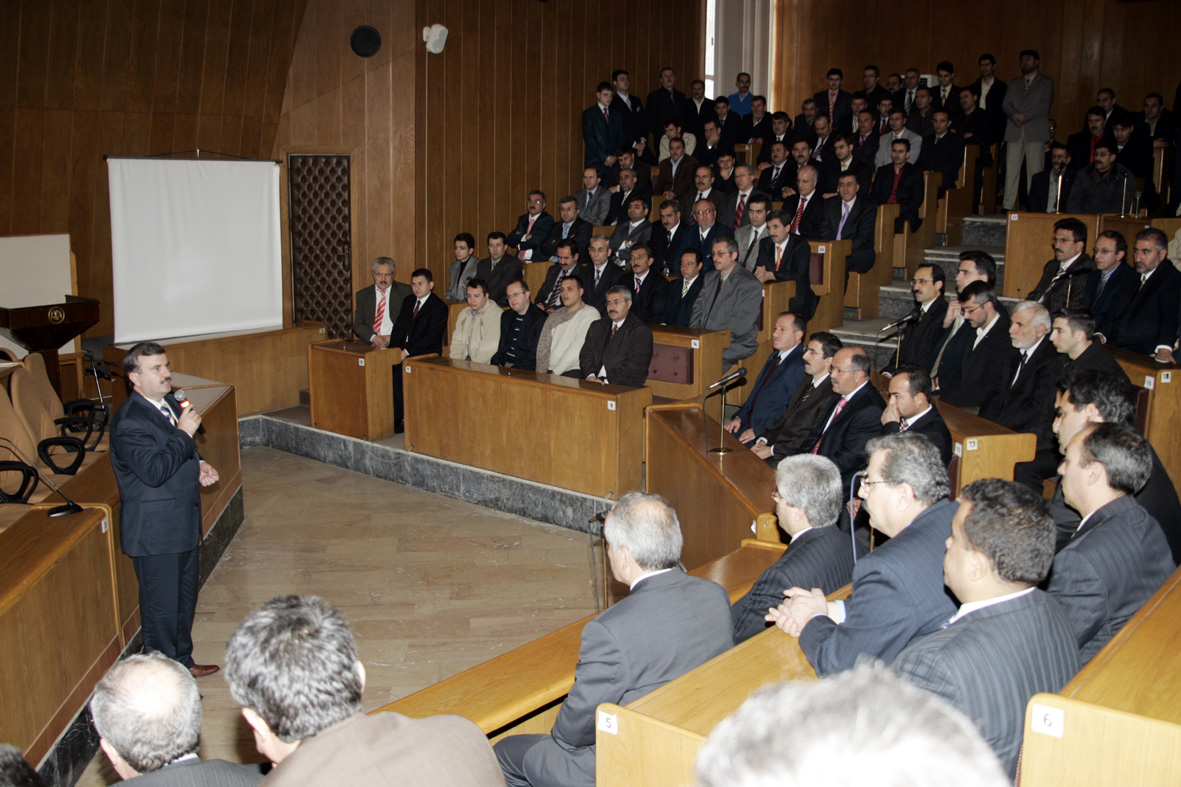 Başkan Akyürek Çalışanlarla Bayramlaştı