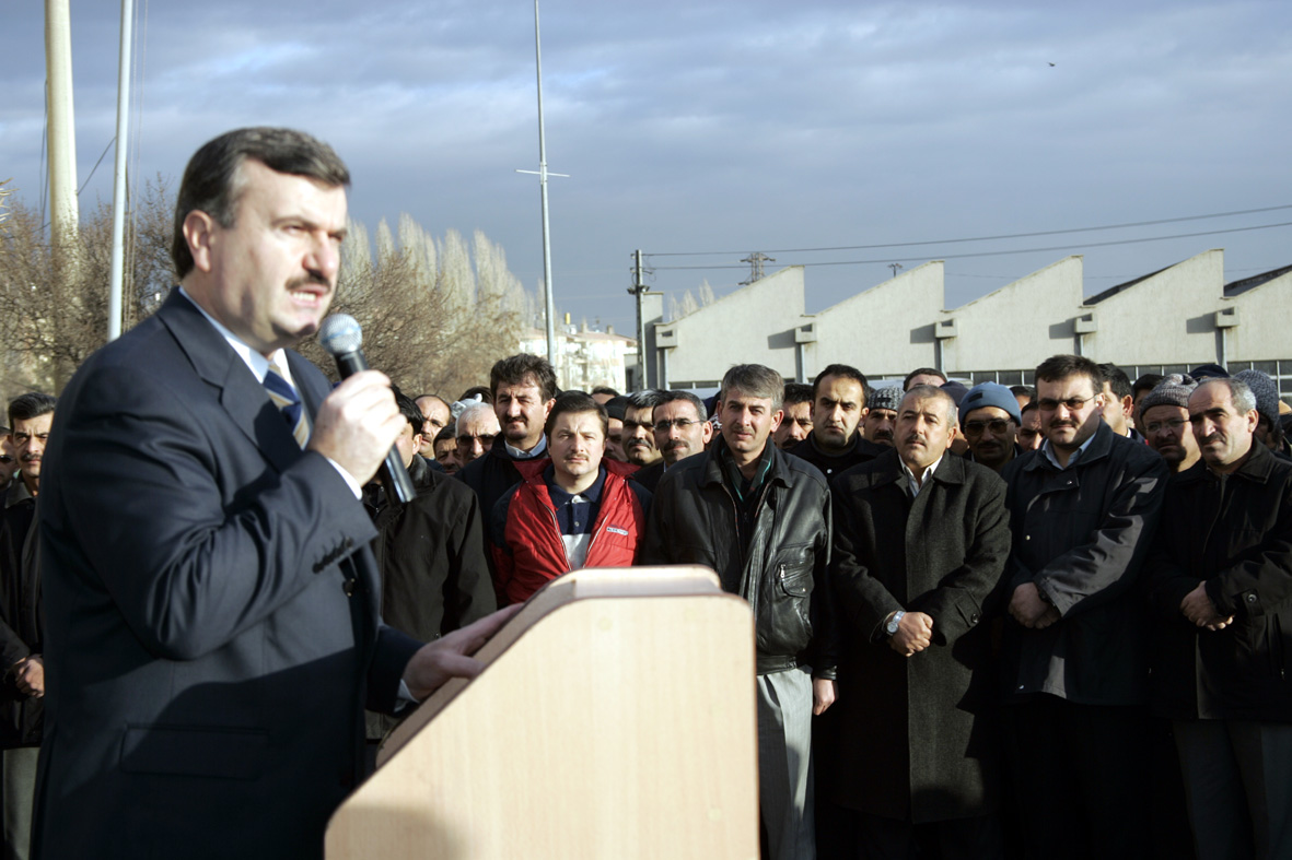 Başkan Akyürek Çalışanlarla Bayramlaştı