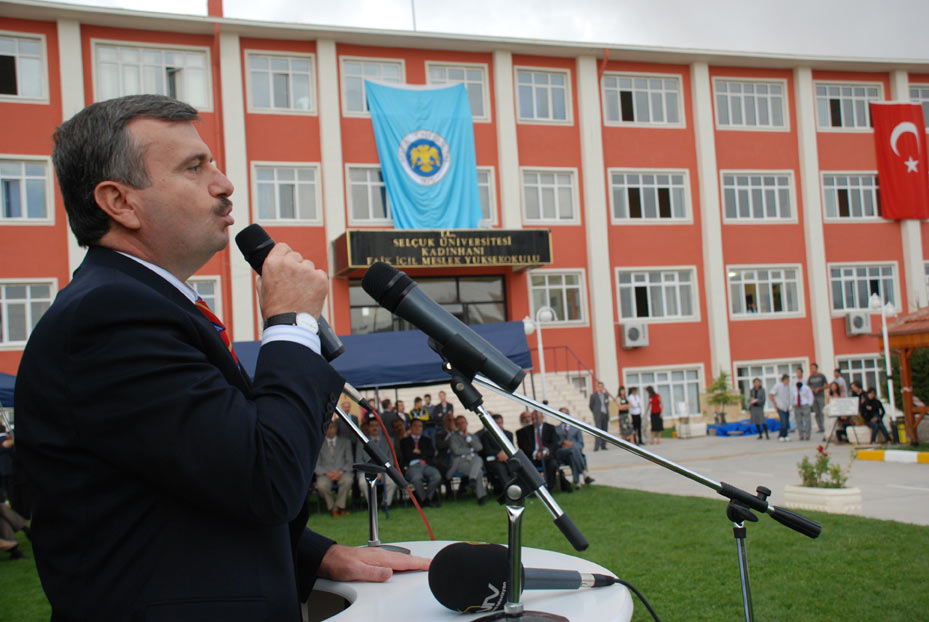 Başkan Akyürek, Kadınhanı MYO'da Çeşitli Açılışlara Katıldı