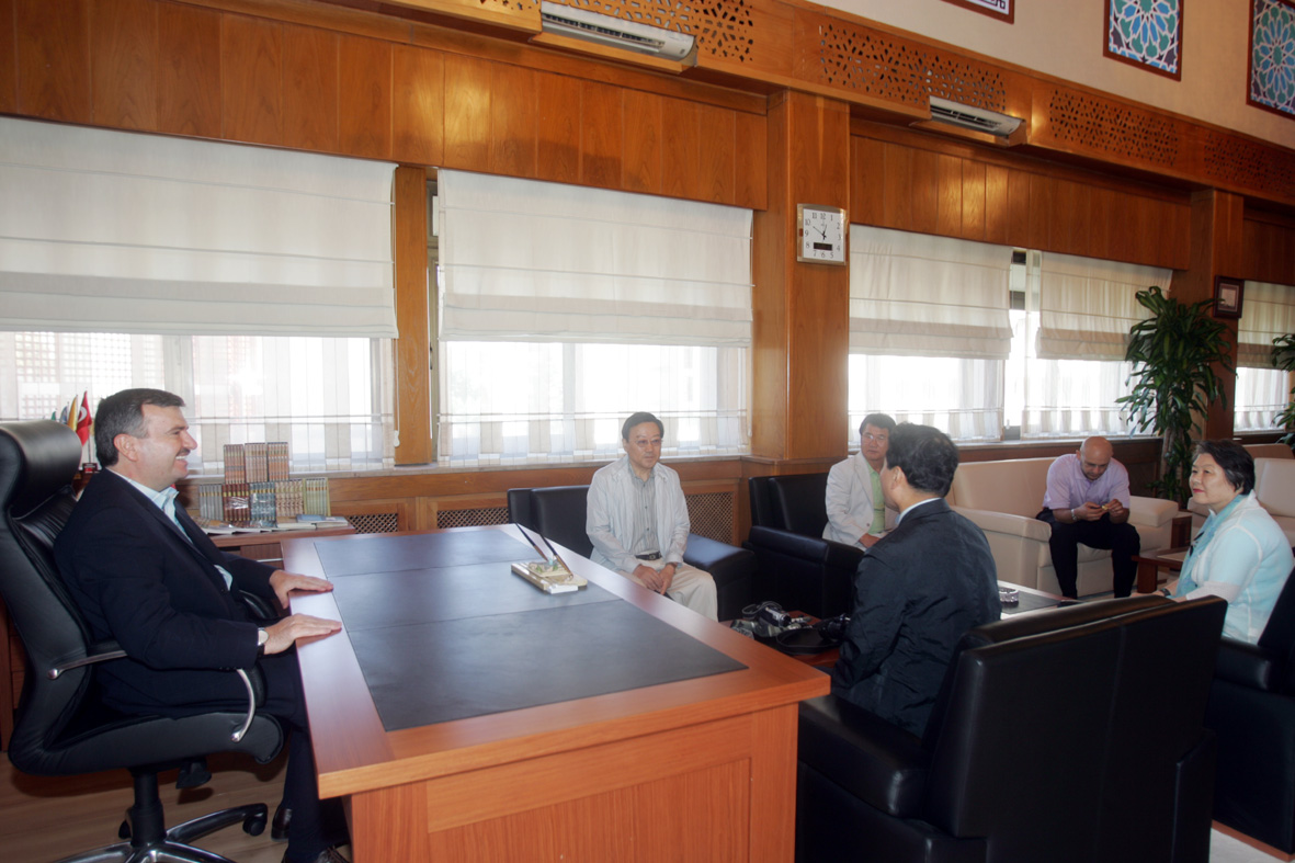Prof. Lee: 'Konya Ekibi Kore'de Büyük İz Bıraktı.'