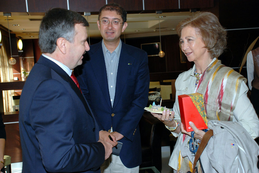 Başkan Akyürek İspanya Kraliçesi Sophia İle Görüştü
