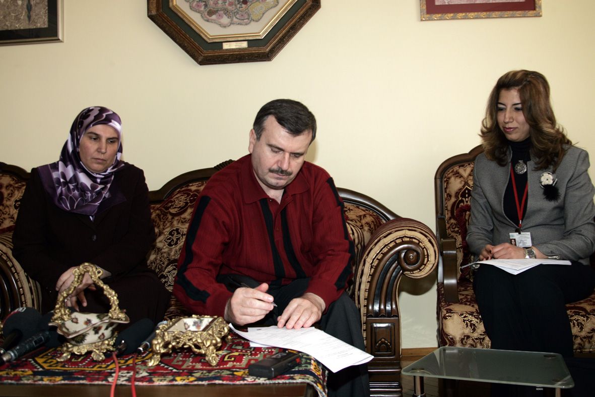 Başkan Akyürek Yeni Nüfus Sistemine Göre Evinde Sayıldı
