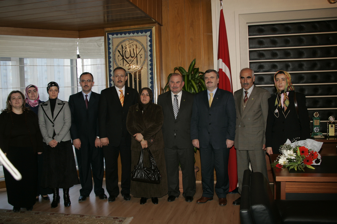 Dernek Binası İçin Büyükşehir'e Teşekkür