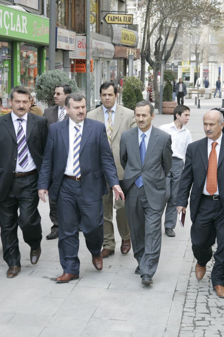 Başkan Akyürek Zafer Esnafı İle Görüştü