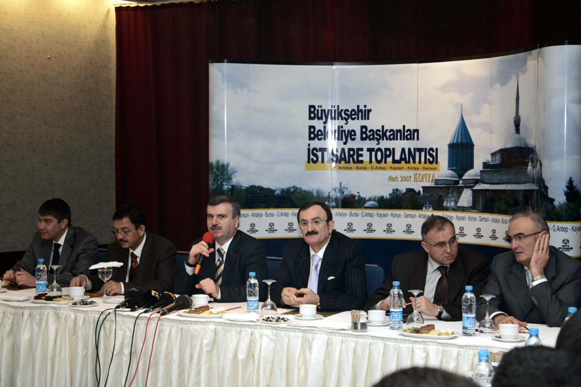 Büyükşehir Belediye Başkanları İstişare Toplantısı Konya'da