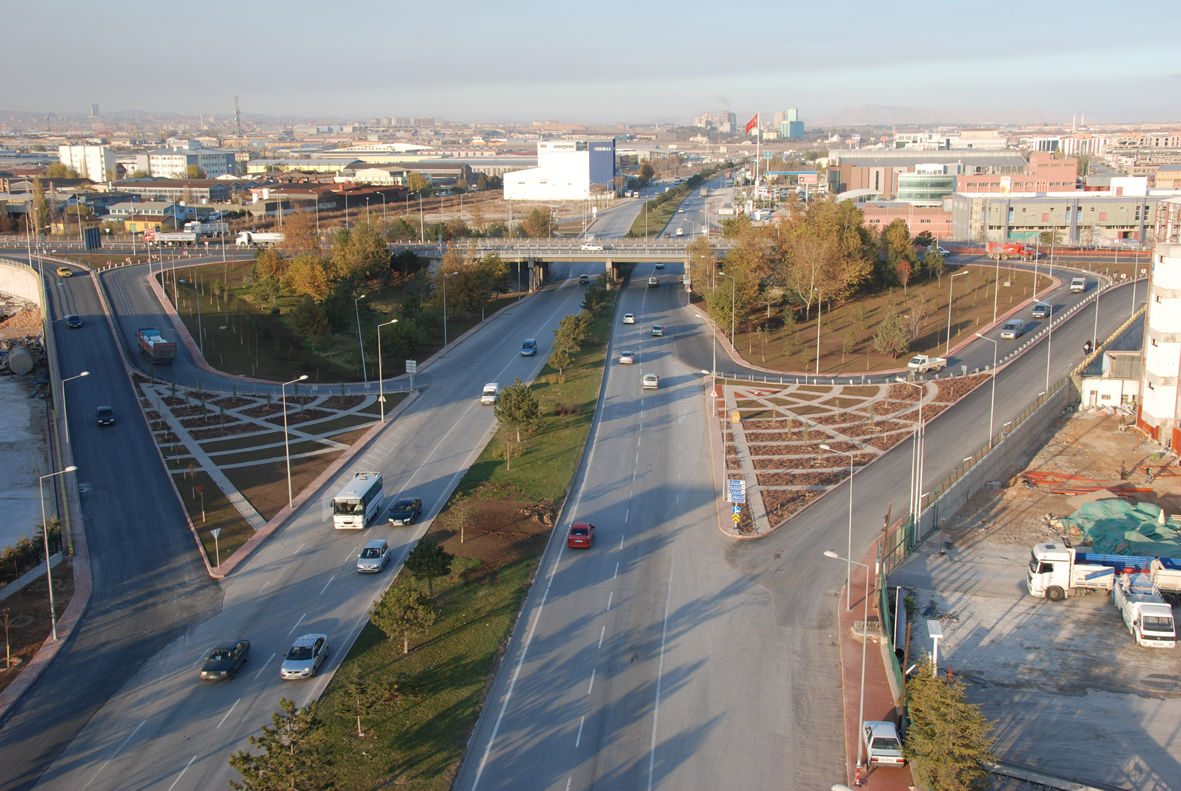 Adana Çevre Yolu Köprülü Kavşağı Tamamlandı