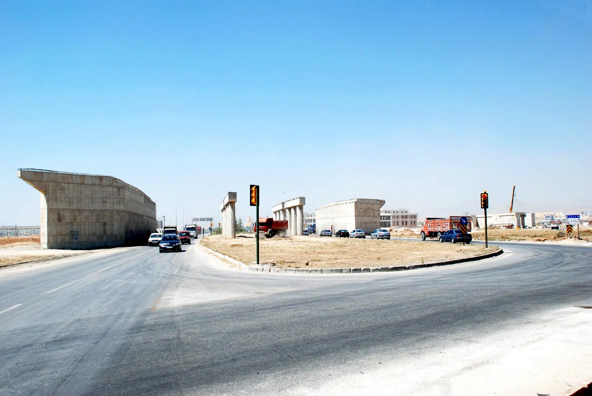 Büyükşehir, Aksaray Yolu Köprülü Kavşağı'nı Devraldı