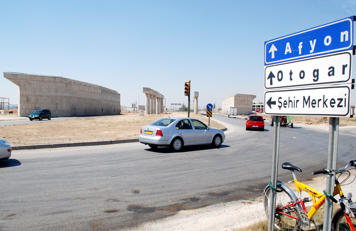 Büyükşehir, Aksaray Yolu Köprülü Kavşağı'nı Devraldı