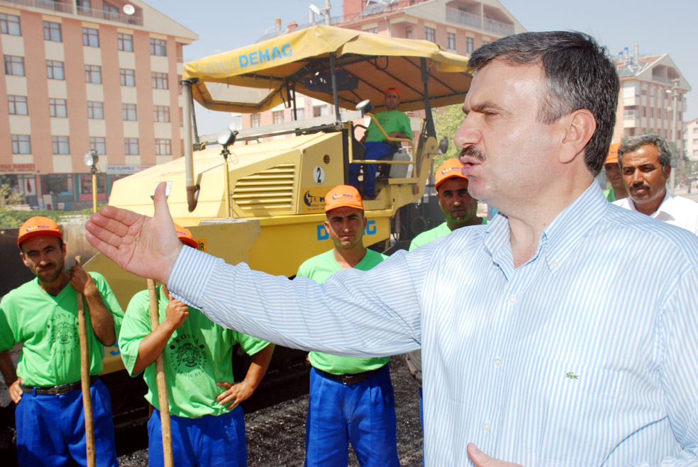 Beyşehir Çevre Yolu'nda Asfalt Çalışması