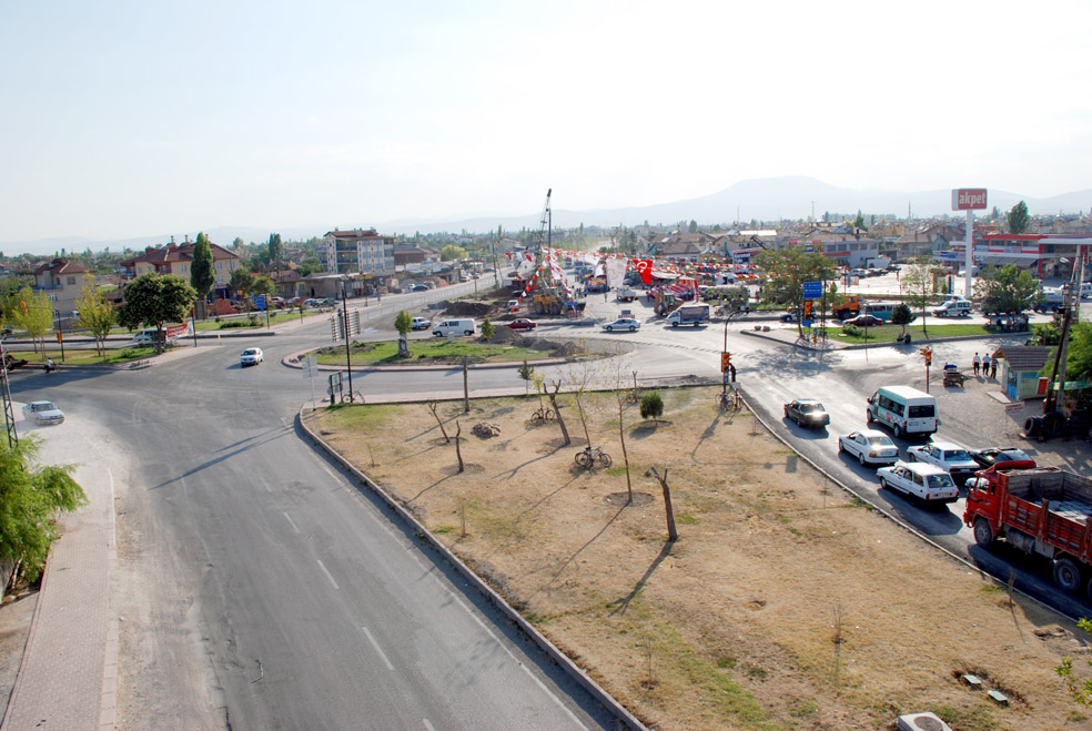 5 Köprülü Kavşağın Temeli Aynı Anda Atıldı