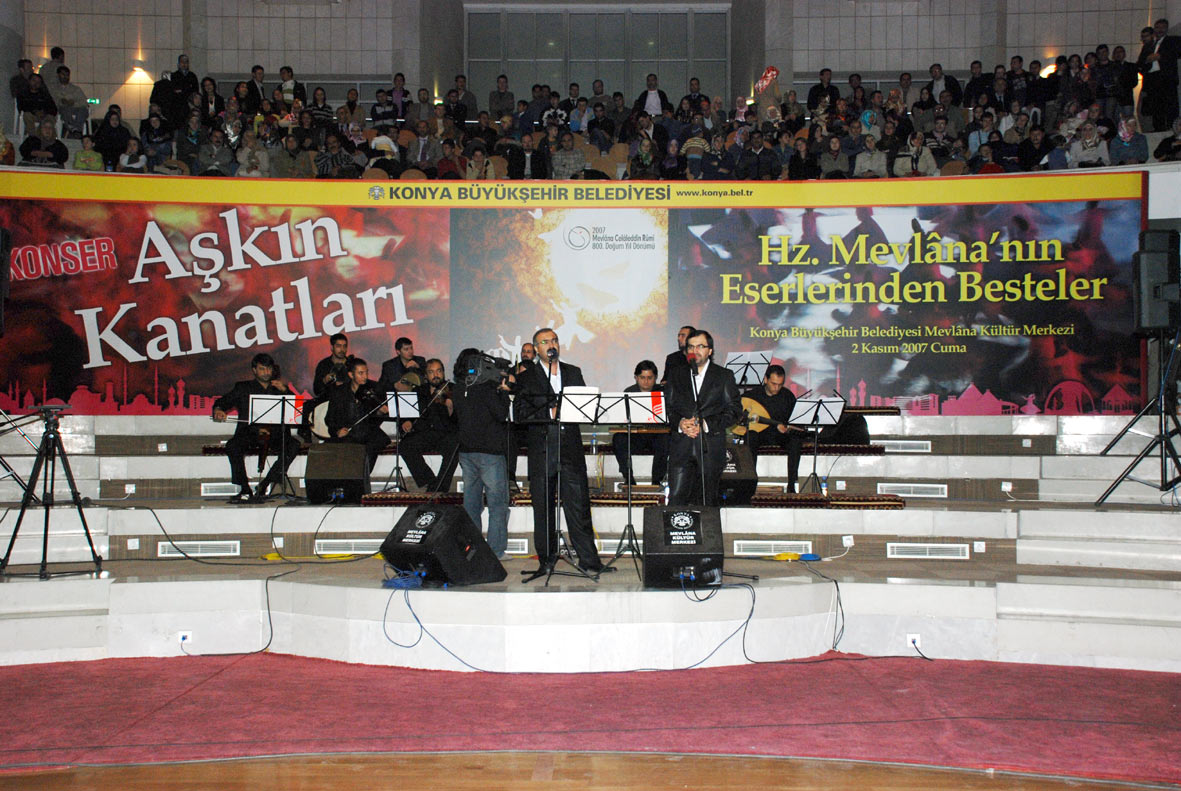 Aşkın Kanatları Konseri Yoğun Katılımla Yapıldı