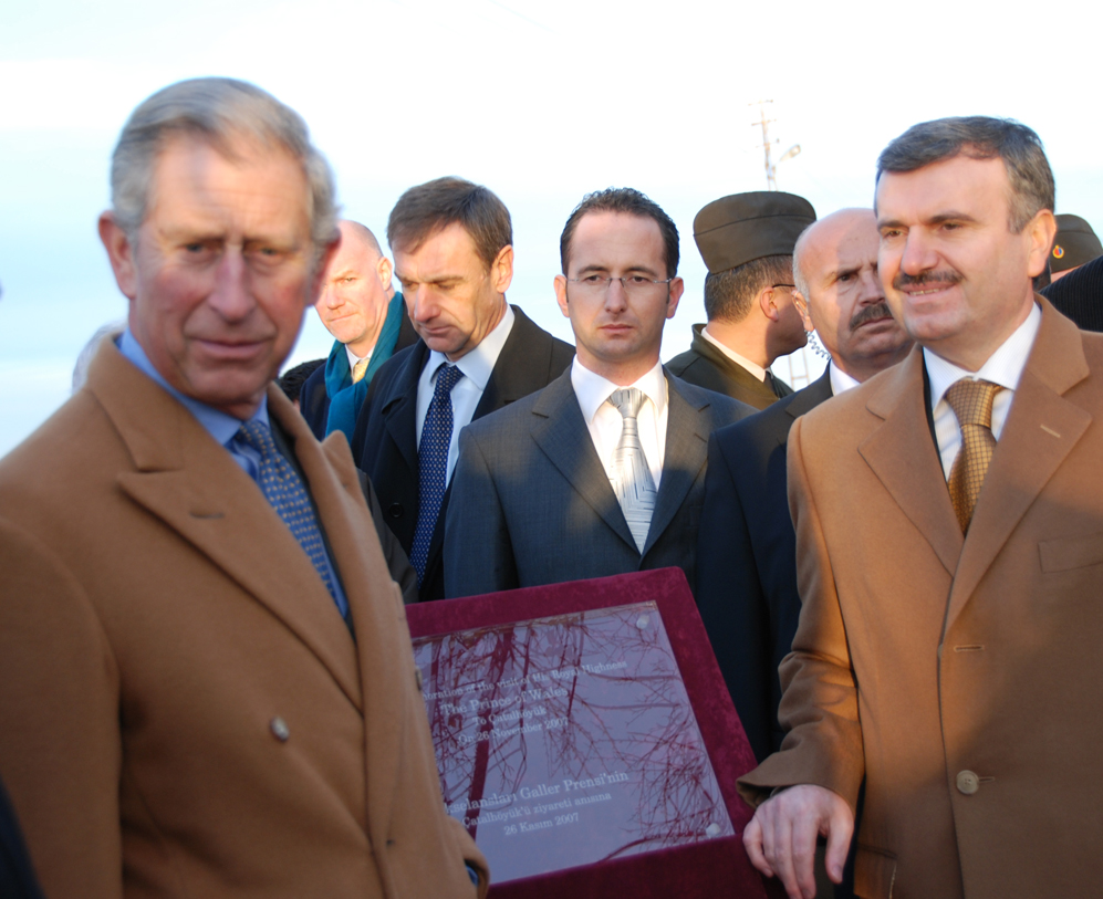 Prens Charles : Mevlana Beni Etkiliyor