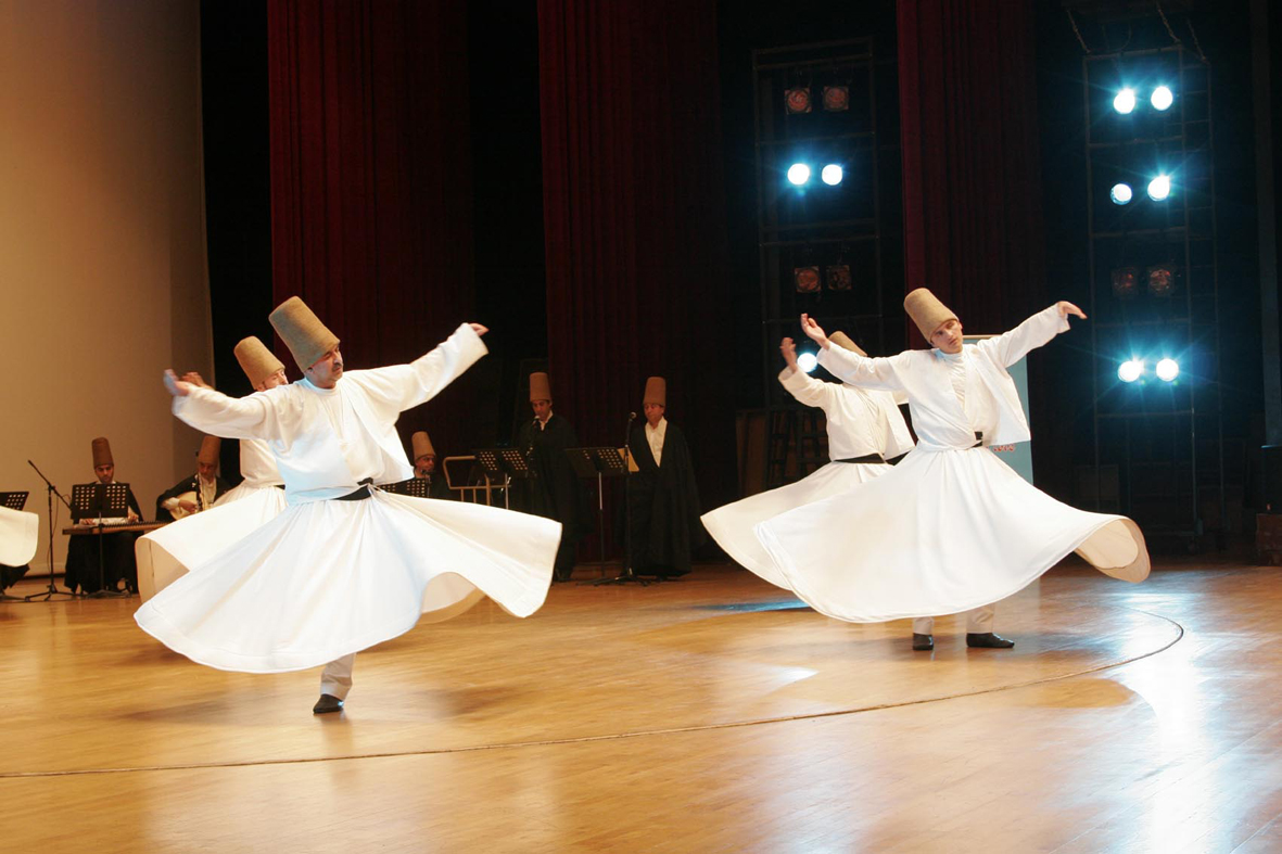 Koreliler Sema'ya Büyük İlgi Gösterdi