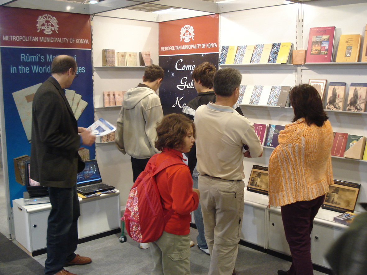Büyükşehir Belediyesi Kitap Fuarı Düzenliyor