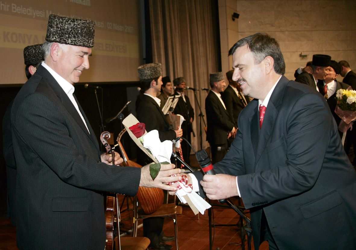 Bütün Diller O'nu Söyler-Kırım Makam Topluluğu