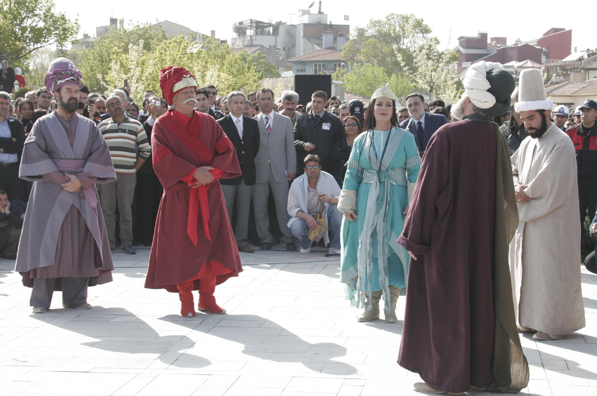 Mevlâna ve Ailesini 779 Yıl Sonra Bir Kez Daha Karşıladık
