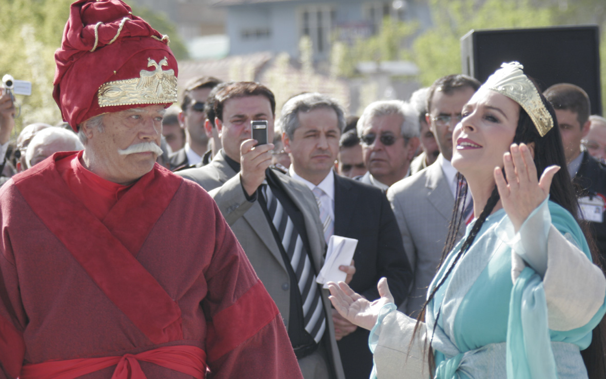 Mevlâna ve Ailesini 779 Yıl Sonra Bir Kez Daha Karşıladık