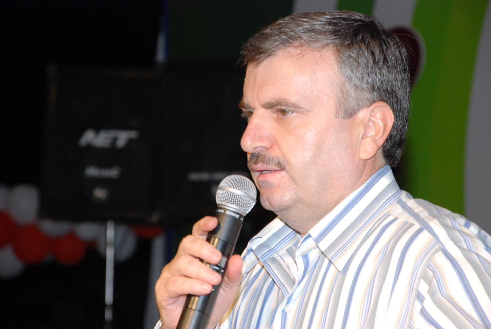 Huzur Bahçeleri Açılışı ve Fatih Kısaparmak Konseri