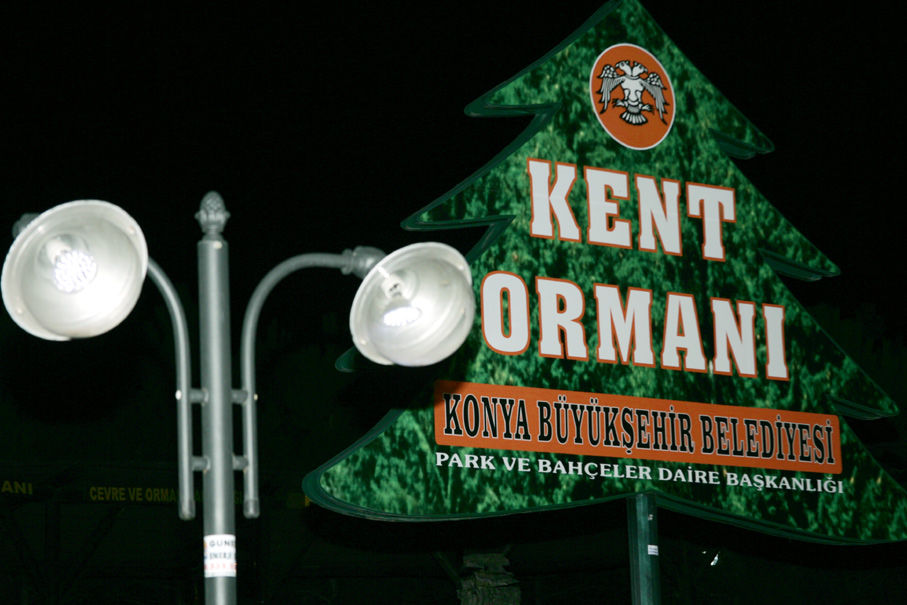 Kent Ormanı'nda Güneş Enerjisinden Elektrik Üretiliyor