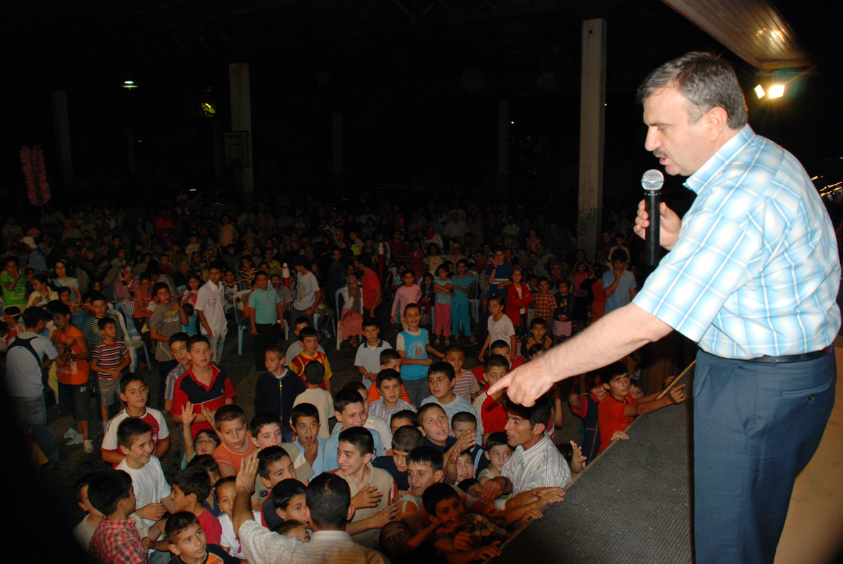 Mahallede Konu Komşu Günleri Başladı