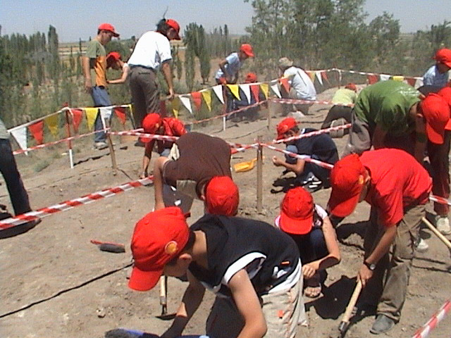 Taekwondocular Çatalhöyük'ü Gezdi