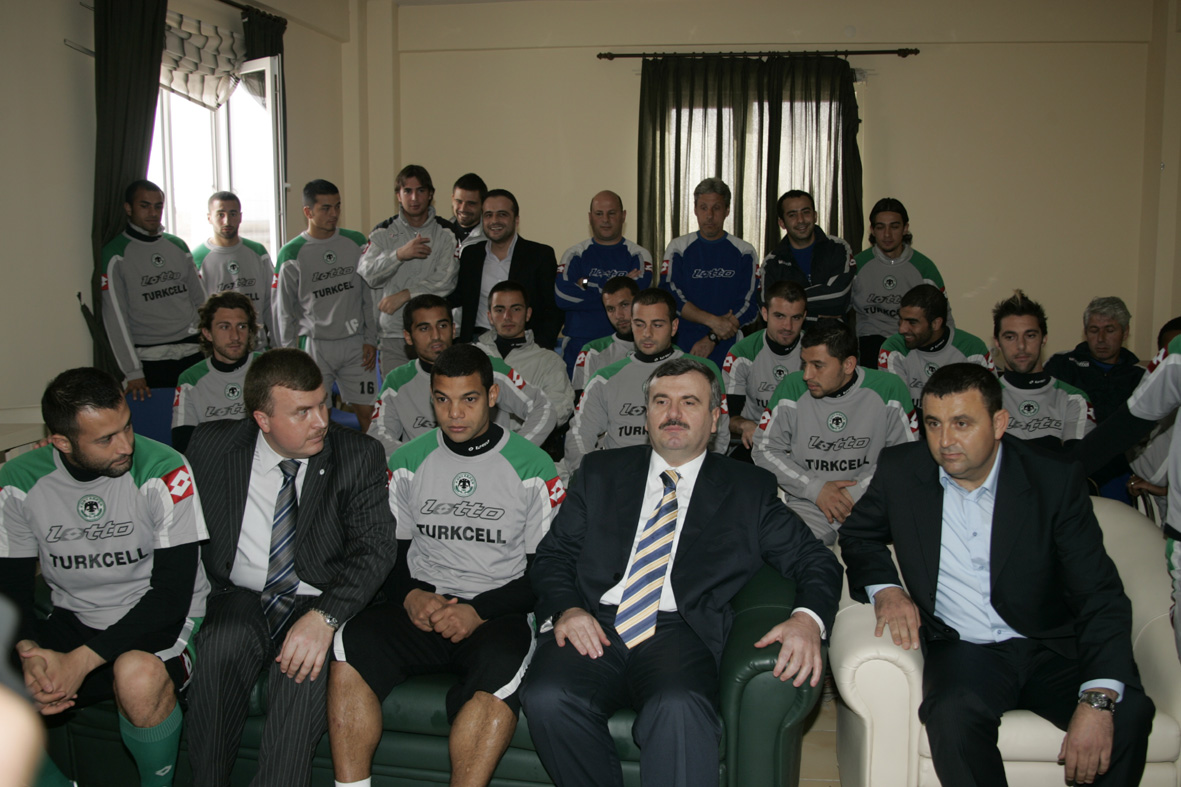 Başkan Akyürek Konyasporlu Futbolcularla Buluştu