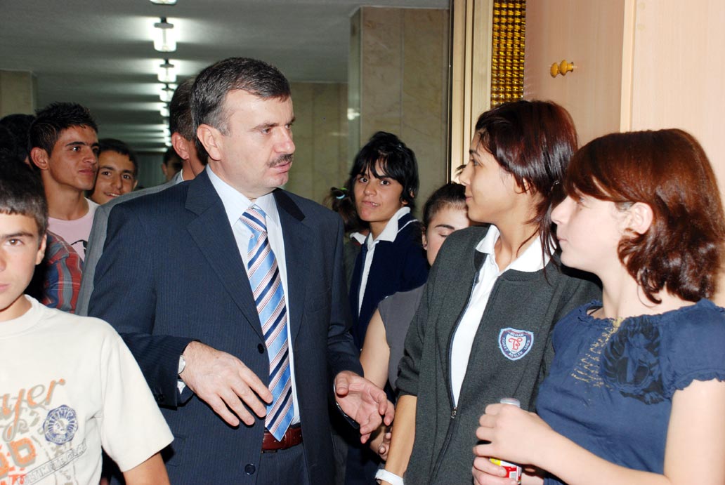 Huzurevi ve SHÇEK Sakinleri İftarda Buluştu