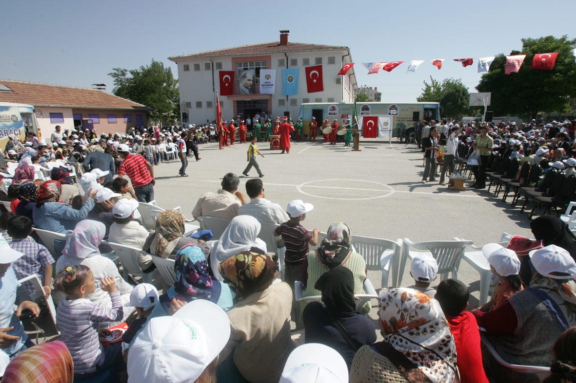 Gezici Anaokulunda  Karne Heyecanı
