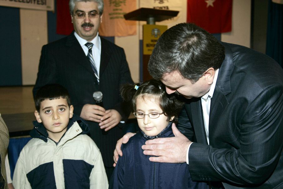 Şehit-Gazi Çocukları İle Öksüz-Yetim Öğrencilere Eğitim Yardımı