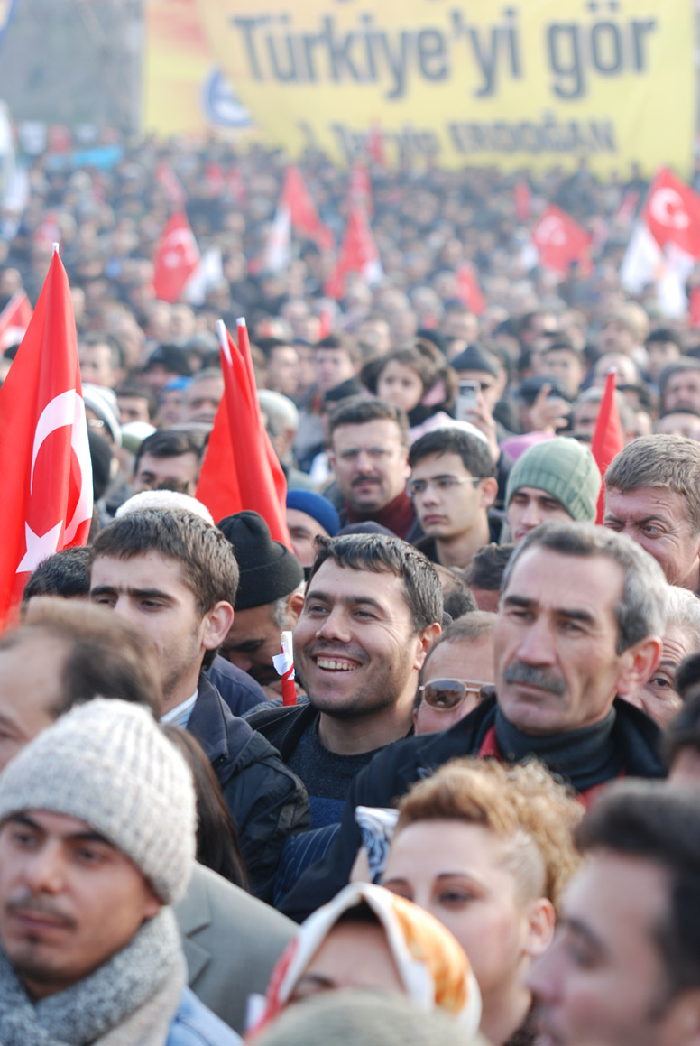 Başbakan Erdoğan Büyükşehir Belediyesi'nin 88 Yatırımının Açılışını Yaptı