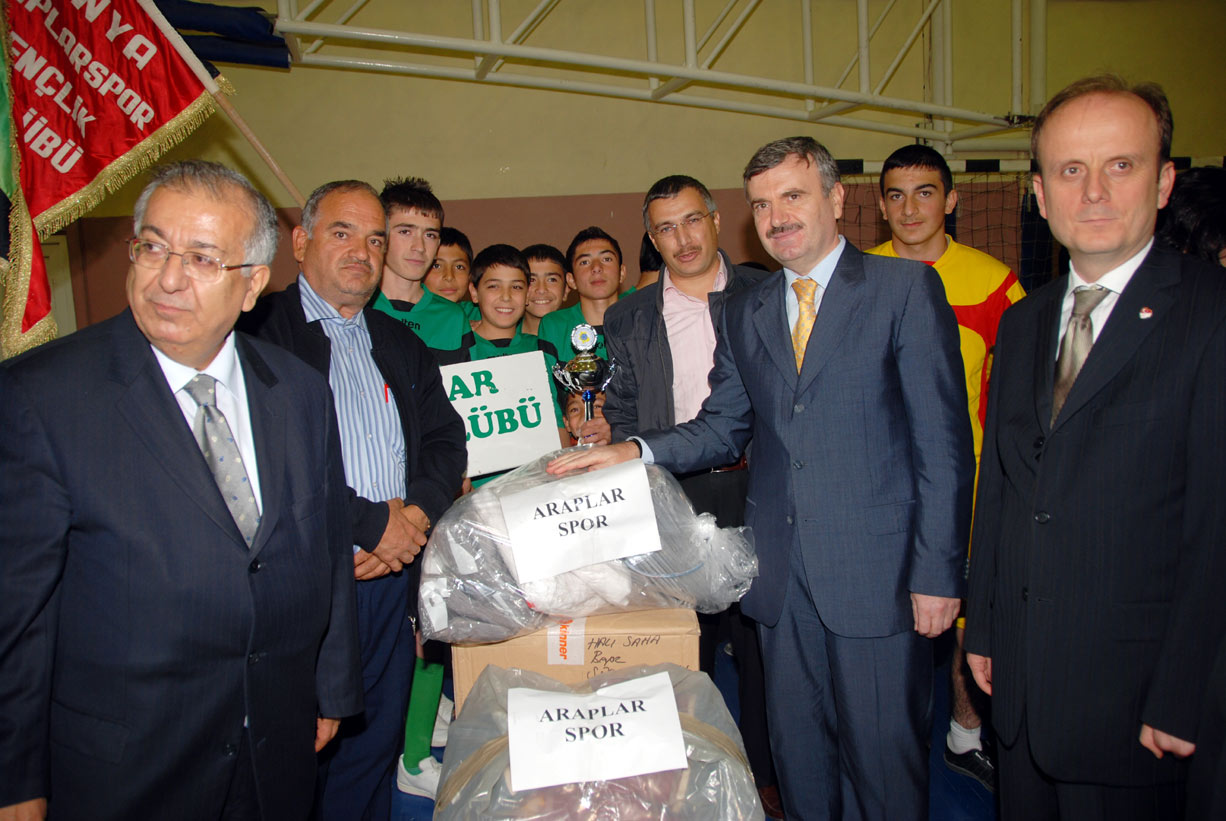 Amatör Kulüplerin Deplasman Masrafları Büyükşehir'den