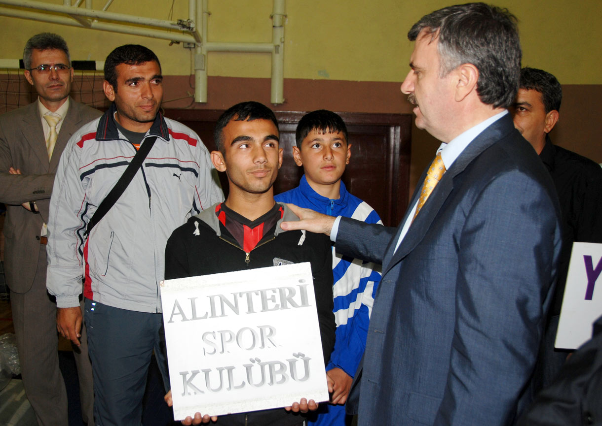 Amatör Kulüplerin Deplasman Masrafları Büyükşehir'den