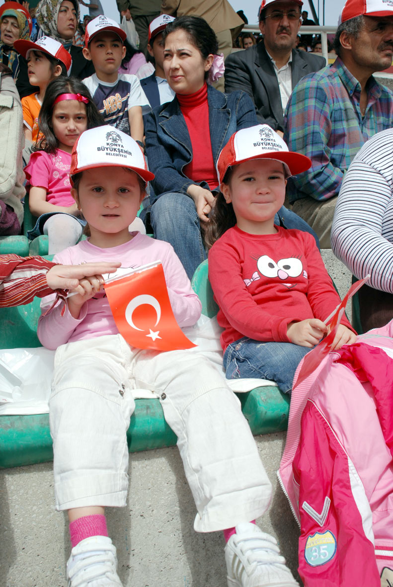 Başkan Akyürek 23 Nisan'ı Çocuklarla Geçirdi